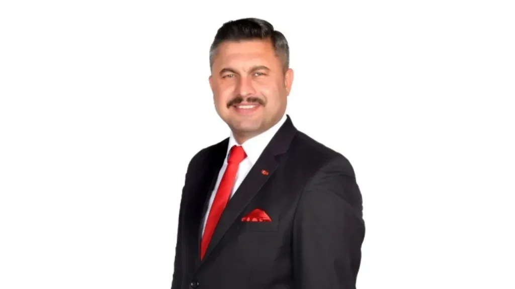 Özgür Kabadayı Görevden Uzaklaştırıldı: Rüşvet İddiası