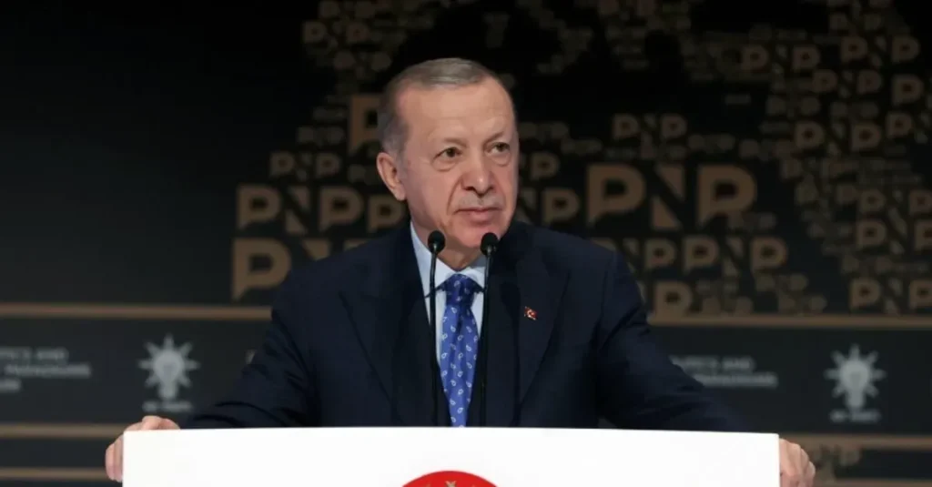 Gündem Son Dakika Siyaset: Kararlar ve Yansımalar Analizi